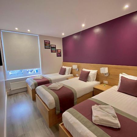 Holtwhites Hotel Enfield Buitenkant foto